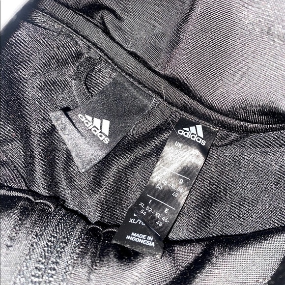 adidas jacket - Picture 2 of 2